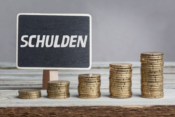 Wie Betaalt de Prijs? De Waarheid Achter de Staatsschuld en het VHP-beleid.